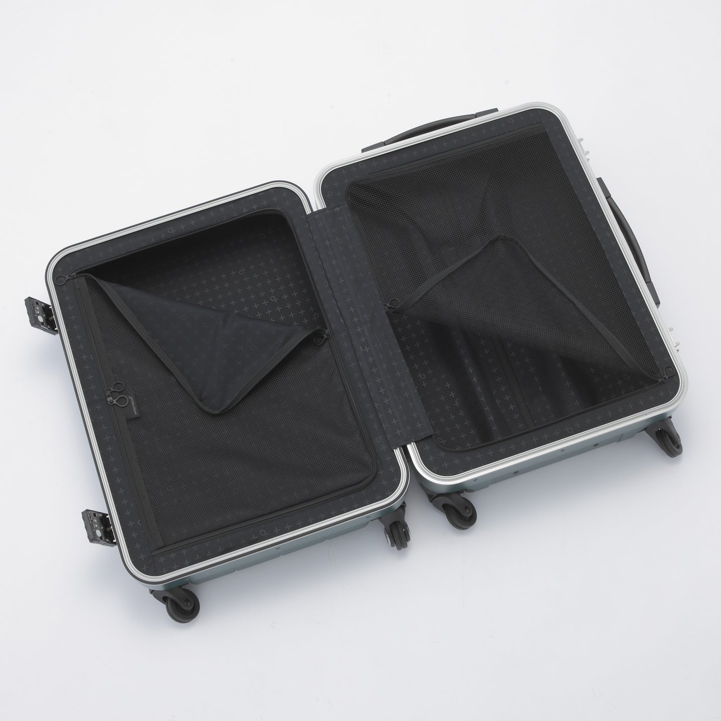 CHECKER FRAME Checked Medium - ACE Global Online Store