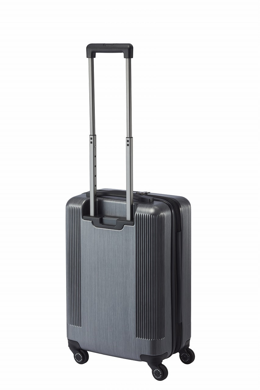 TRACTION 2 Carry-on S