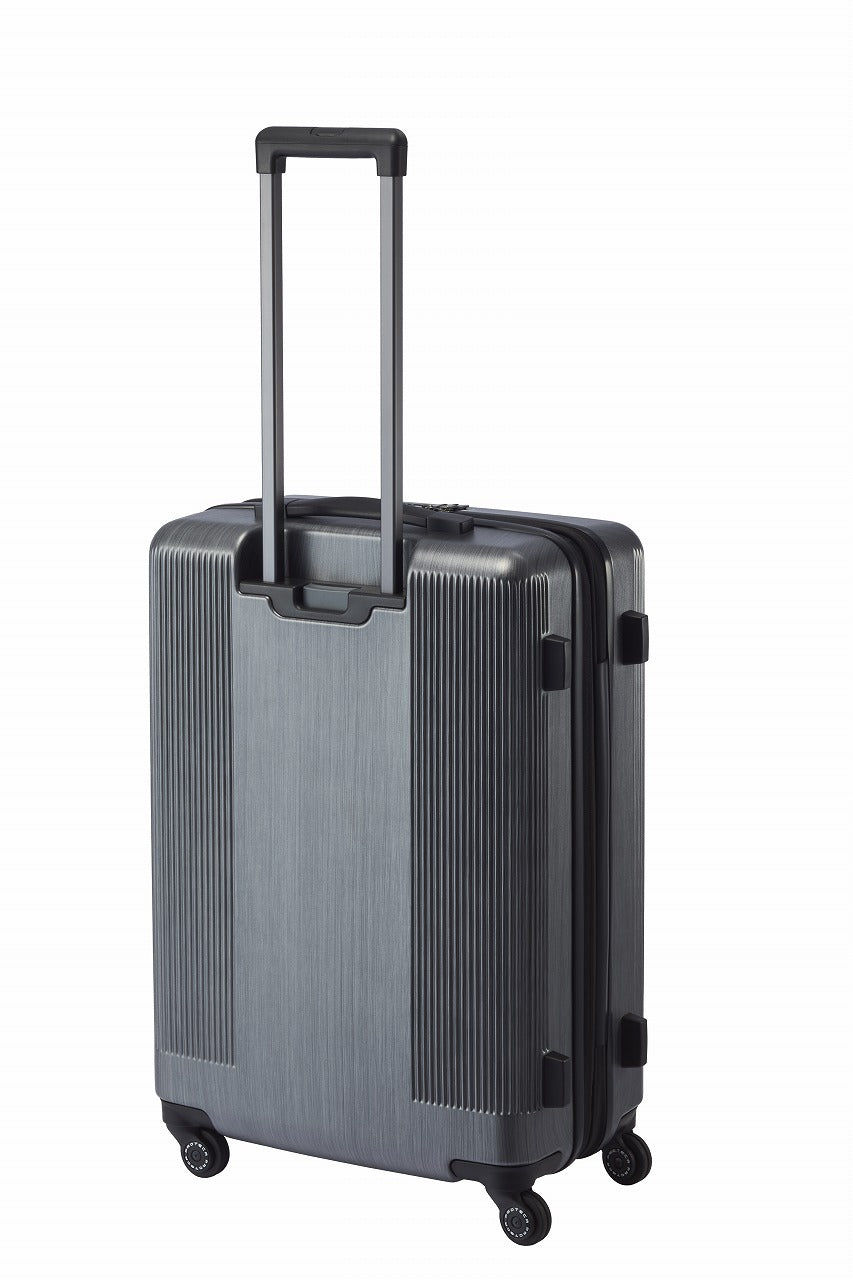 TRACTION 2 Checked Large - ACE Global Online Store