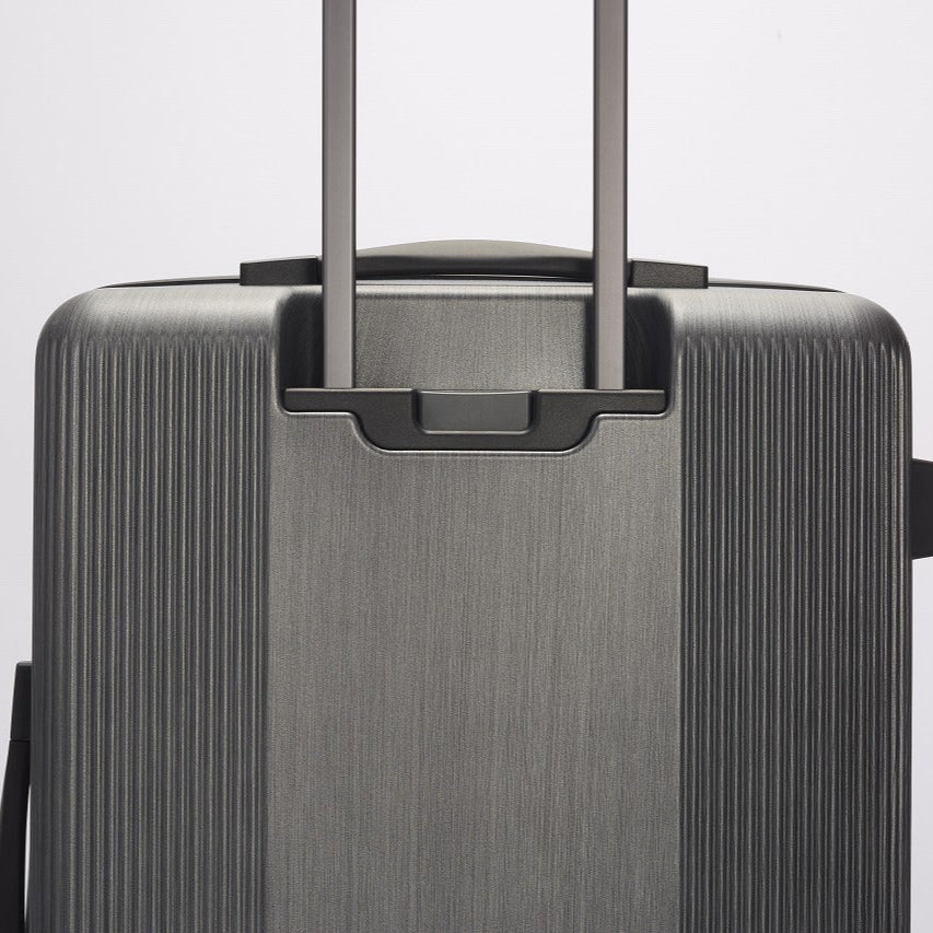 TRACTION 2 Carry-on S