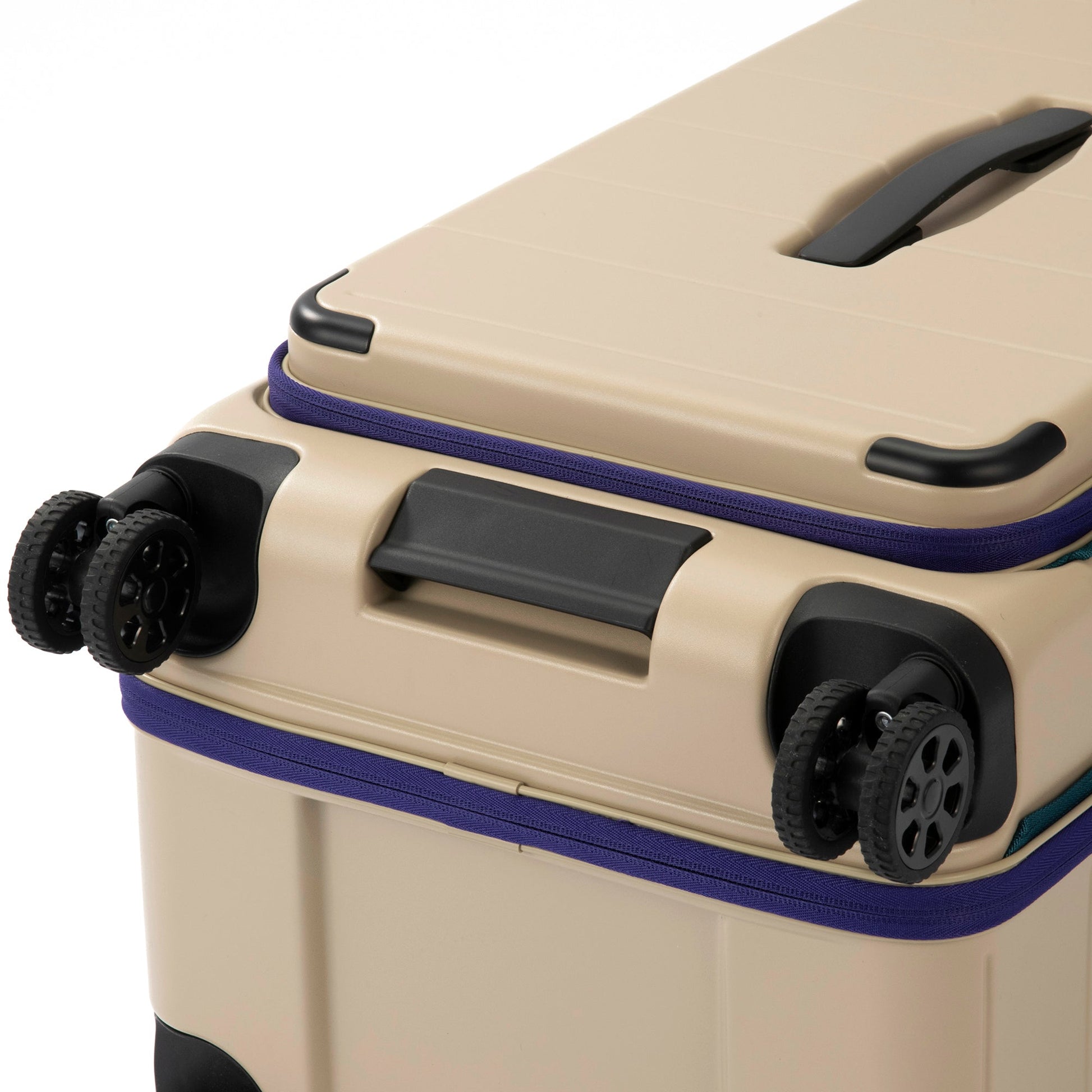 TEOFIELD Trunk Medium ACE