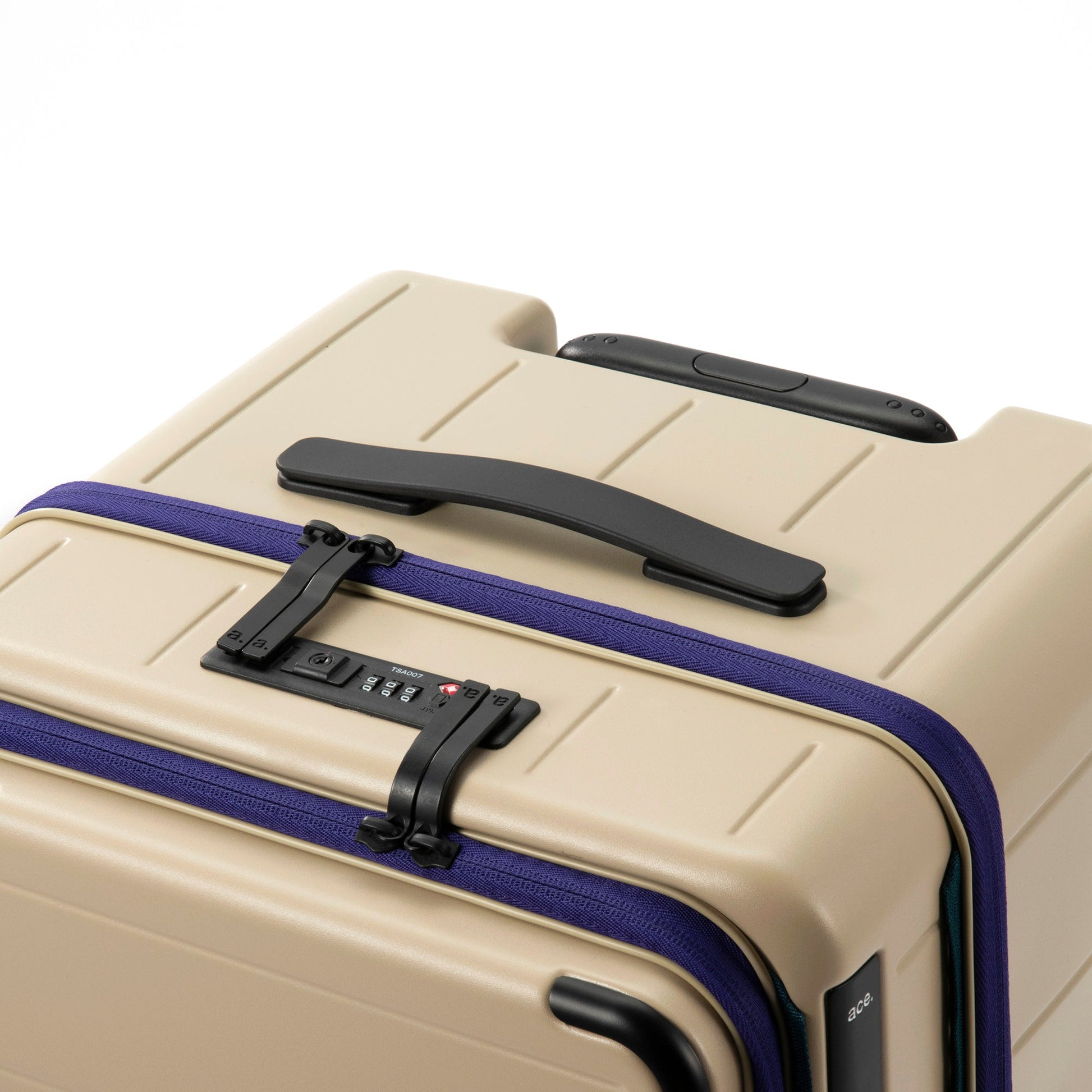 TEOFIELD Trunk Medium ACE