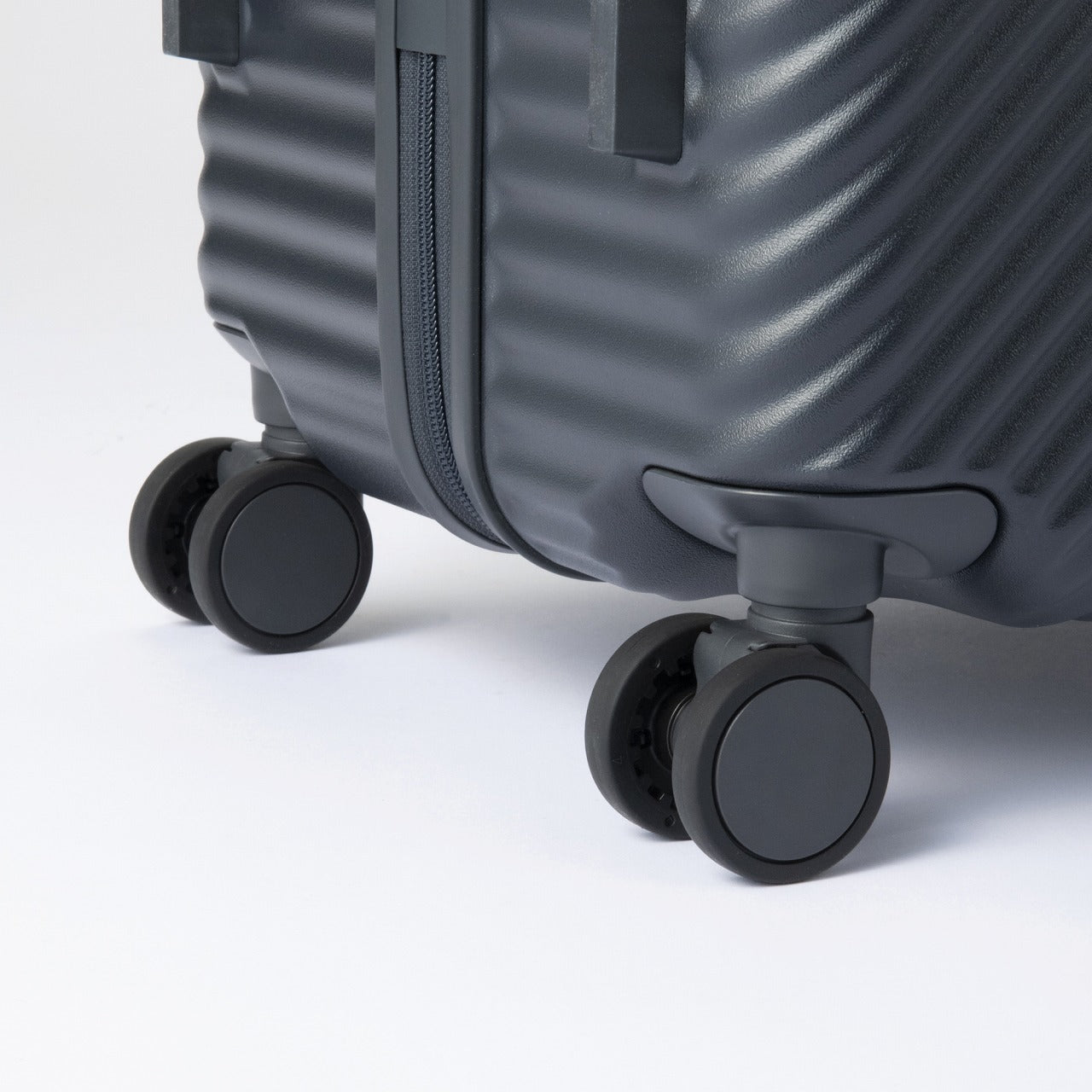 KOKONT Checked X-Large ACE