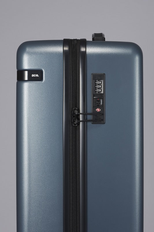 CORNERSTONE 2-Z Front Pocket Carry-On S