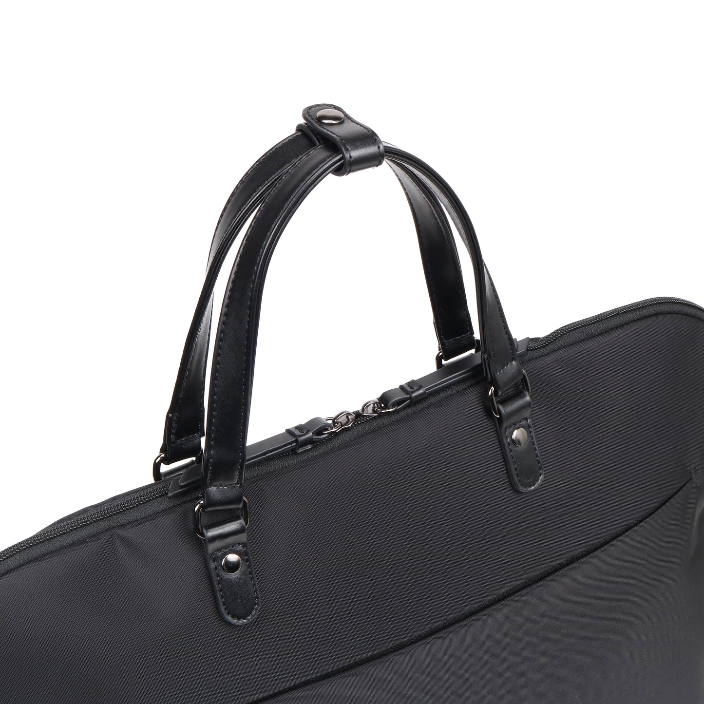 ace. Garment Bag