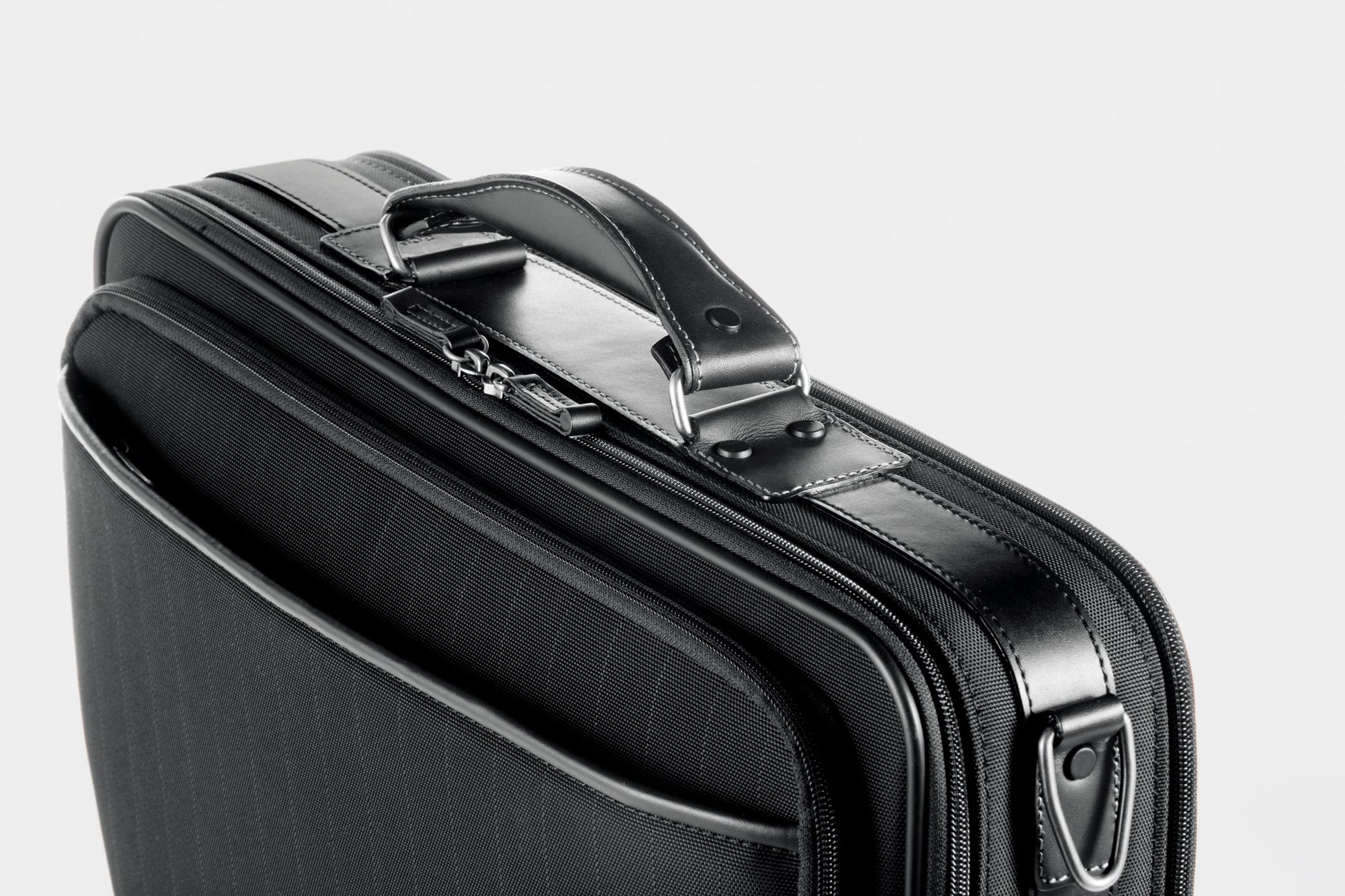 POSTGRIP Briefcase Medium ACE