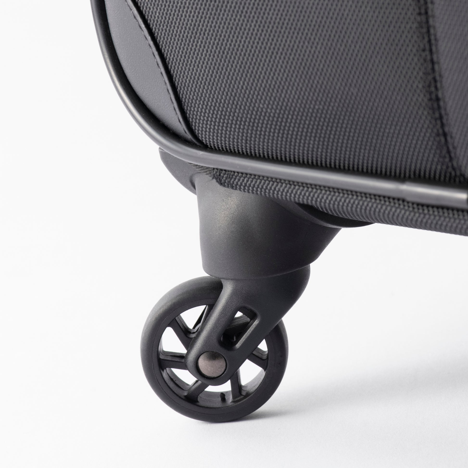 SOLIDIONA Carry-On S - ACE Global Online Store