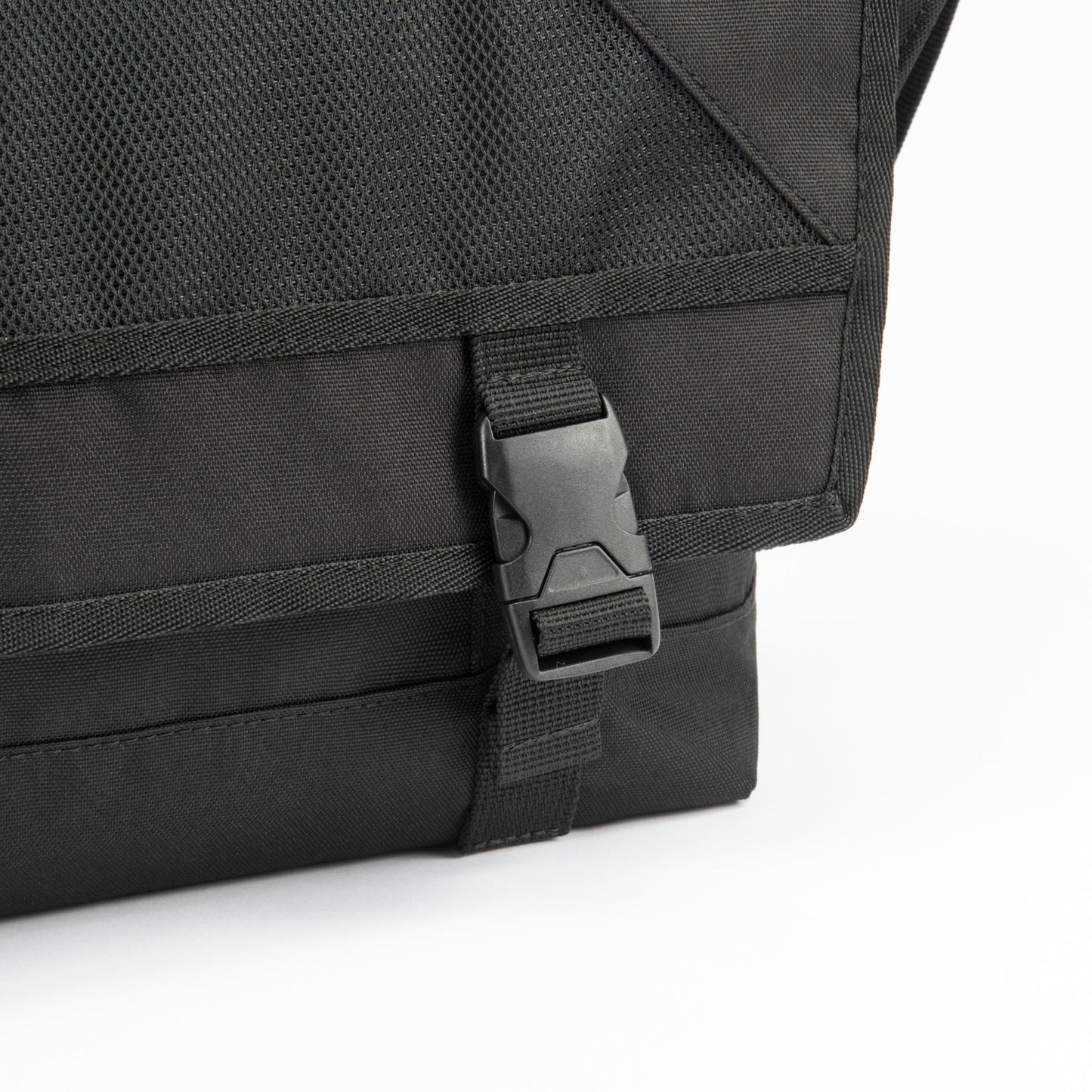 HYPHENORM Messenger Bag Large ACE