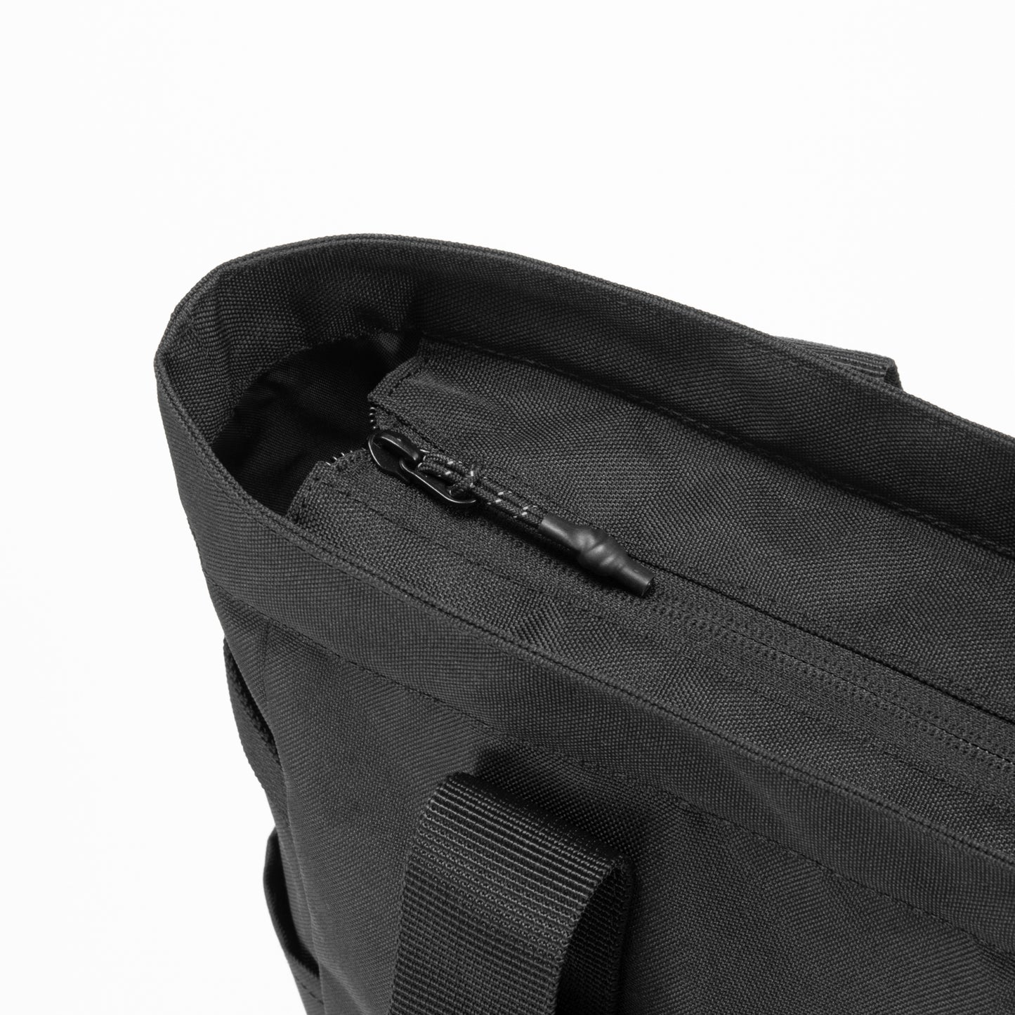 HYPHENORM Tote Medium