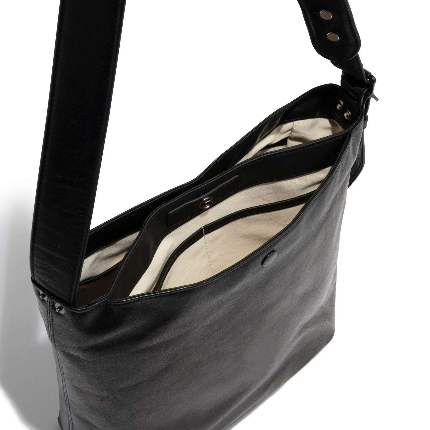 UT CITY PLUS The Bucket Tote Medium