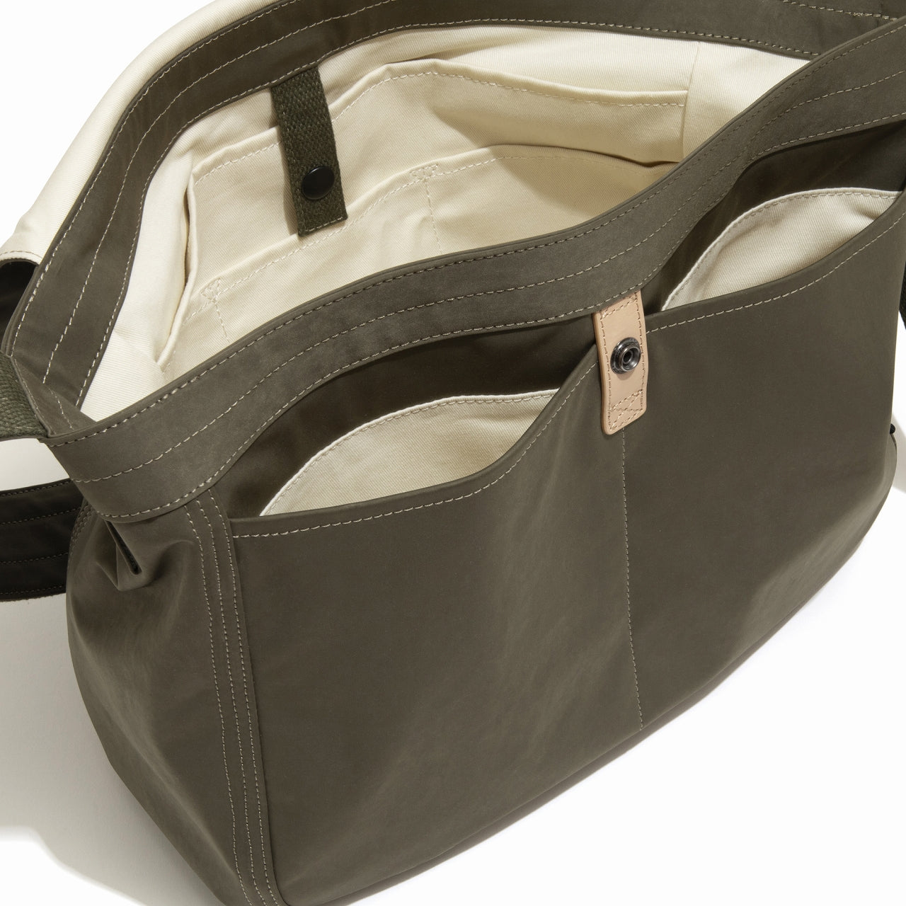 CITY PLUS NEWSPAPER Crossbody Medium ACE