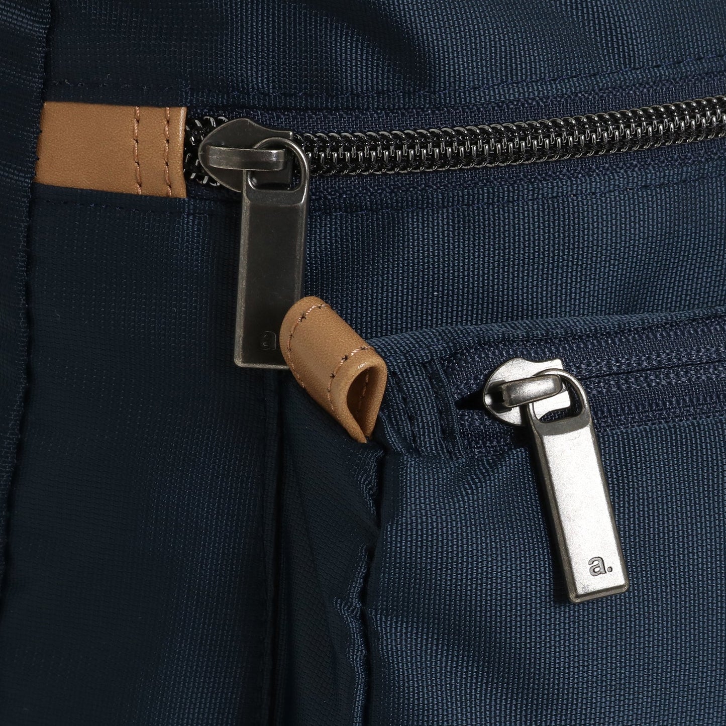 BASTIQUE 2 Duffle ACE