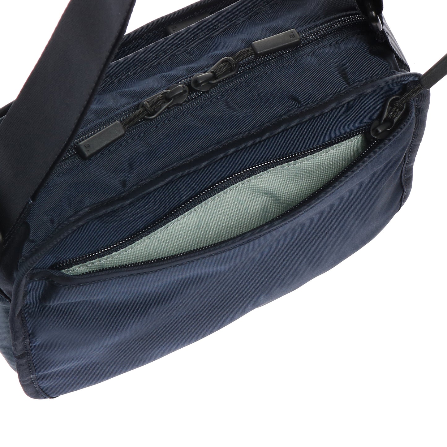 FANIP Crossbody Type B Small ACE