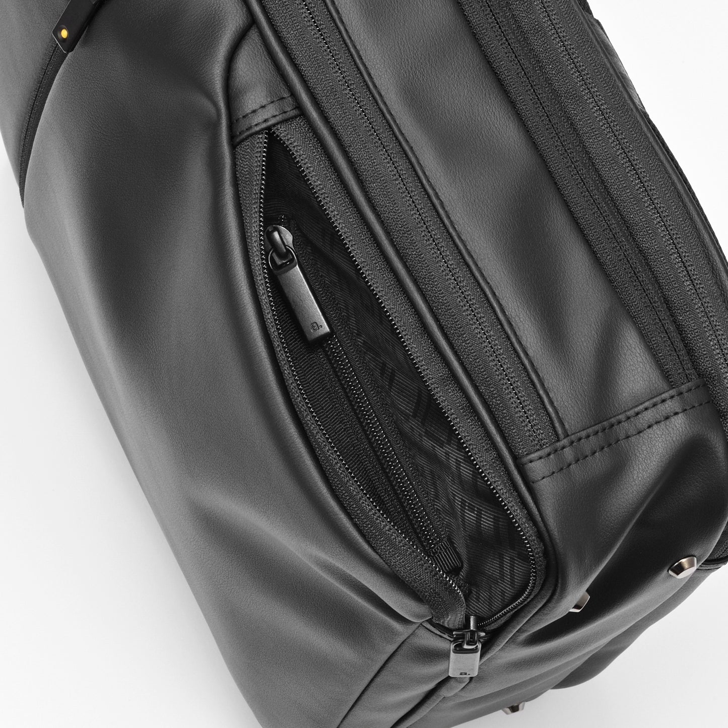 GADGETABLE VIRTECT Backpack Small - ACE Global Online Store