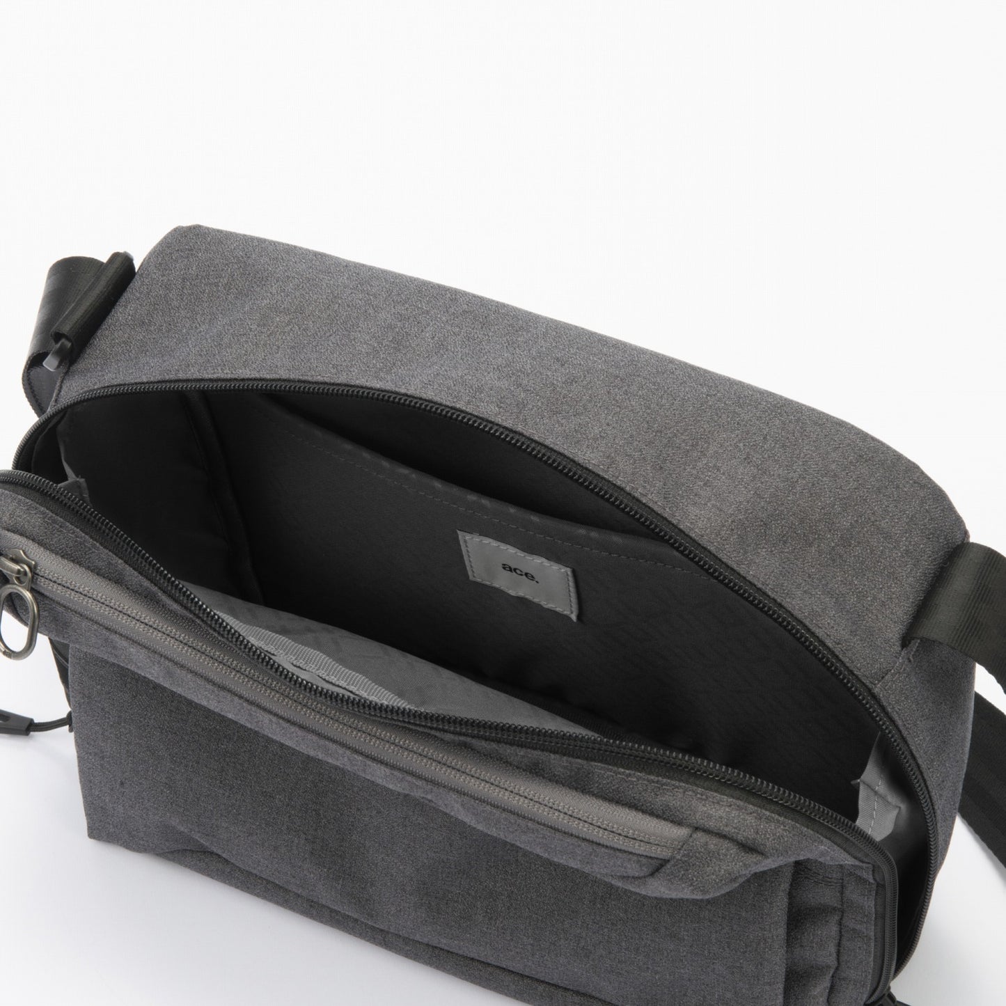 HOVERLITE 2 Crossbody Medium