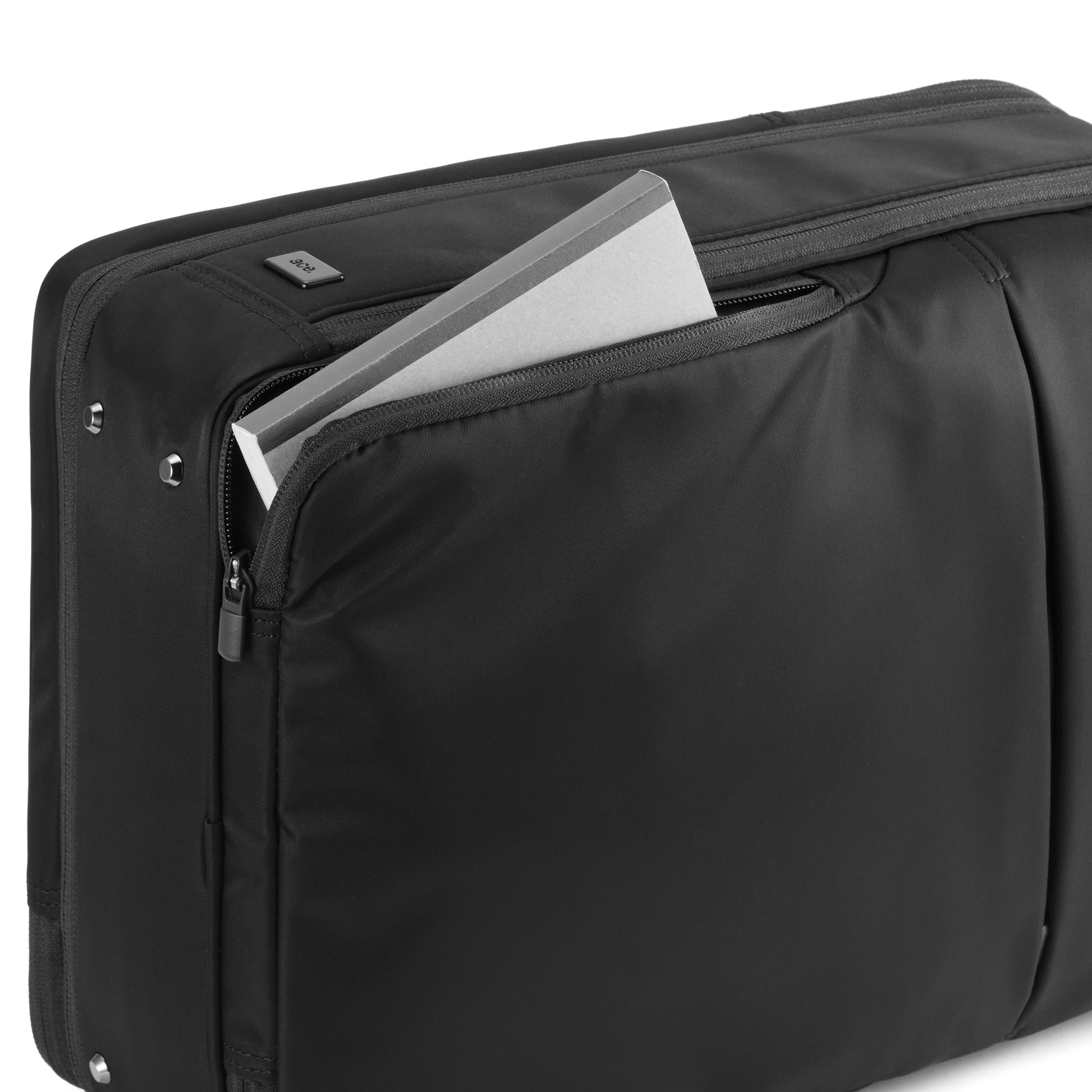 GADGETABLE R Backpack Type A Expandable Medium - ACE Global Online Store