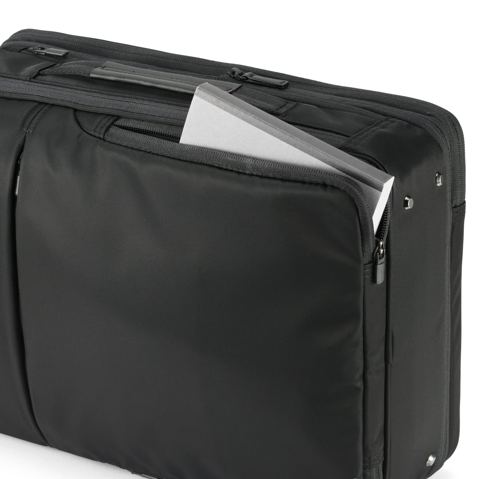 GADGETABLE R Backpack Type A Expandable Medium - ACE Global Online Store