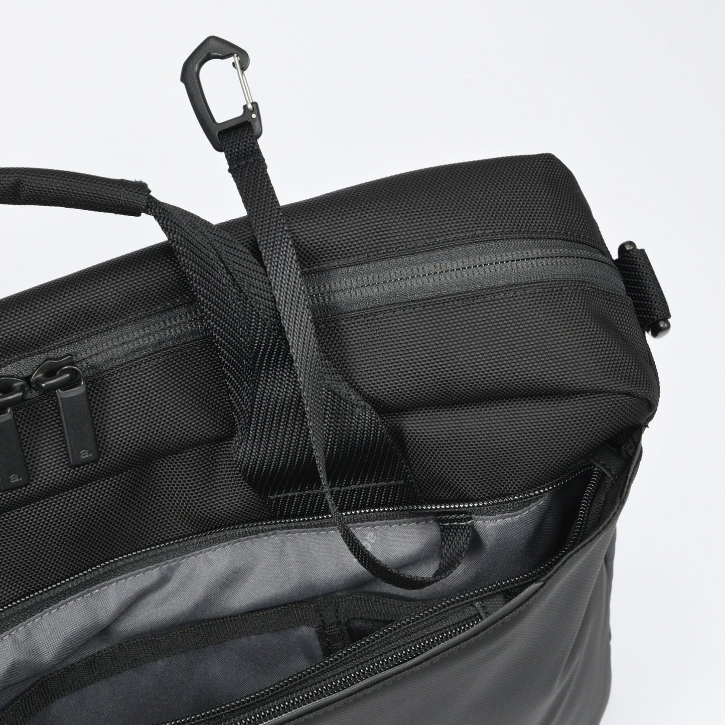 RUGGRENTICE BIZ Briefcase ACE