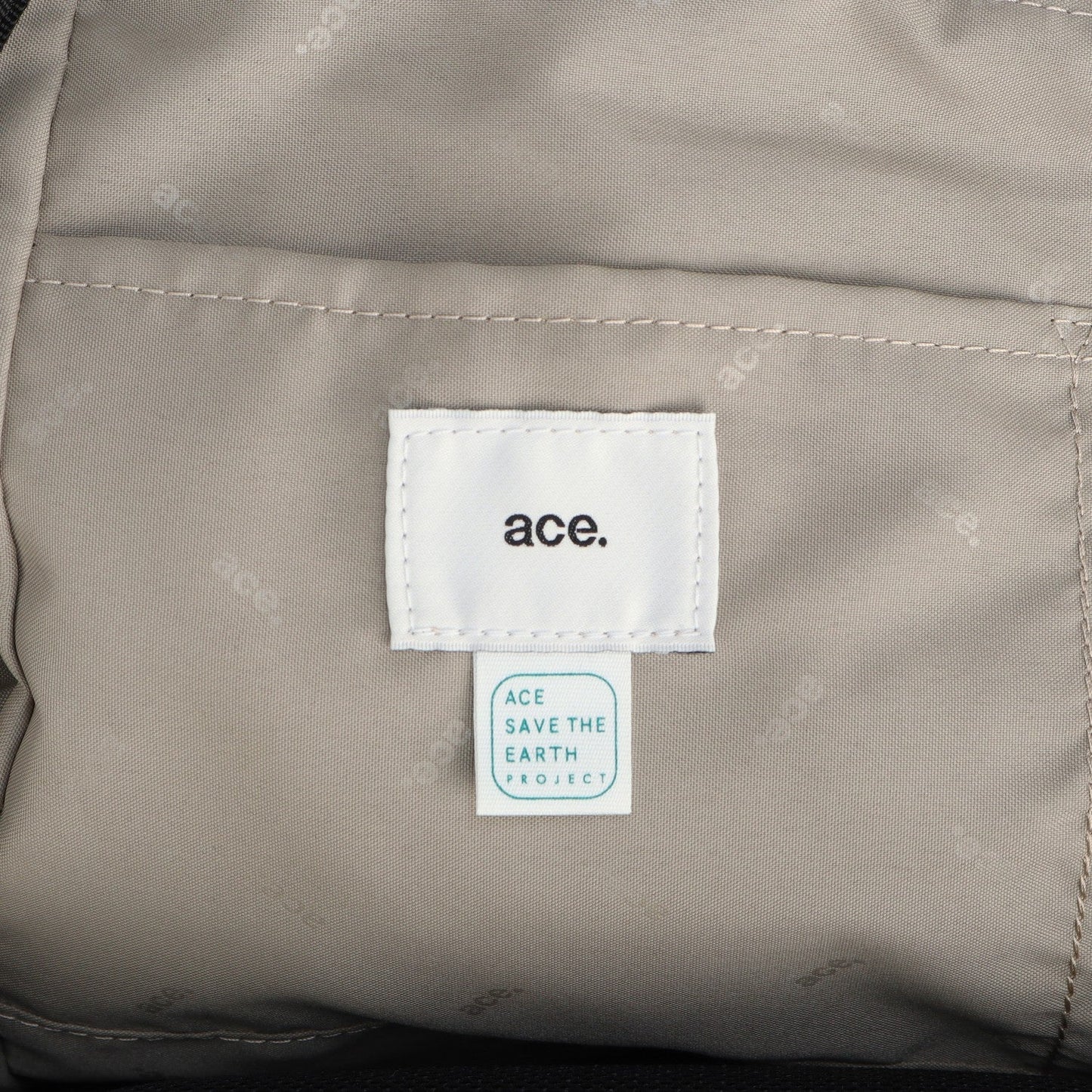 TAKUSI-JI Crossbody Small ACE