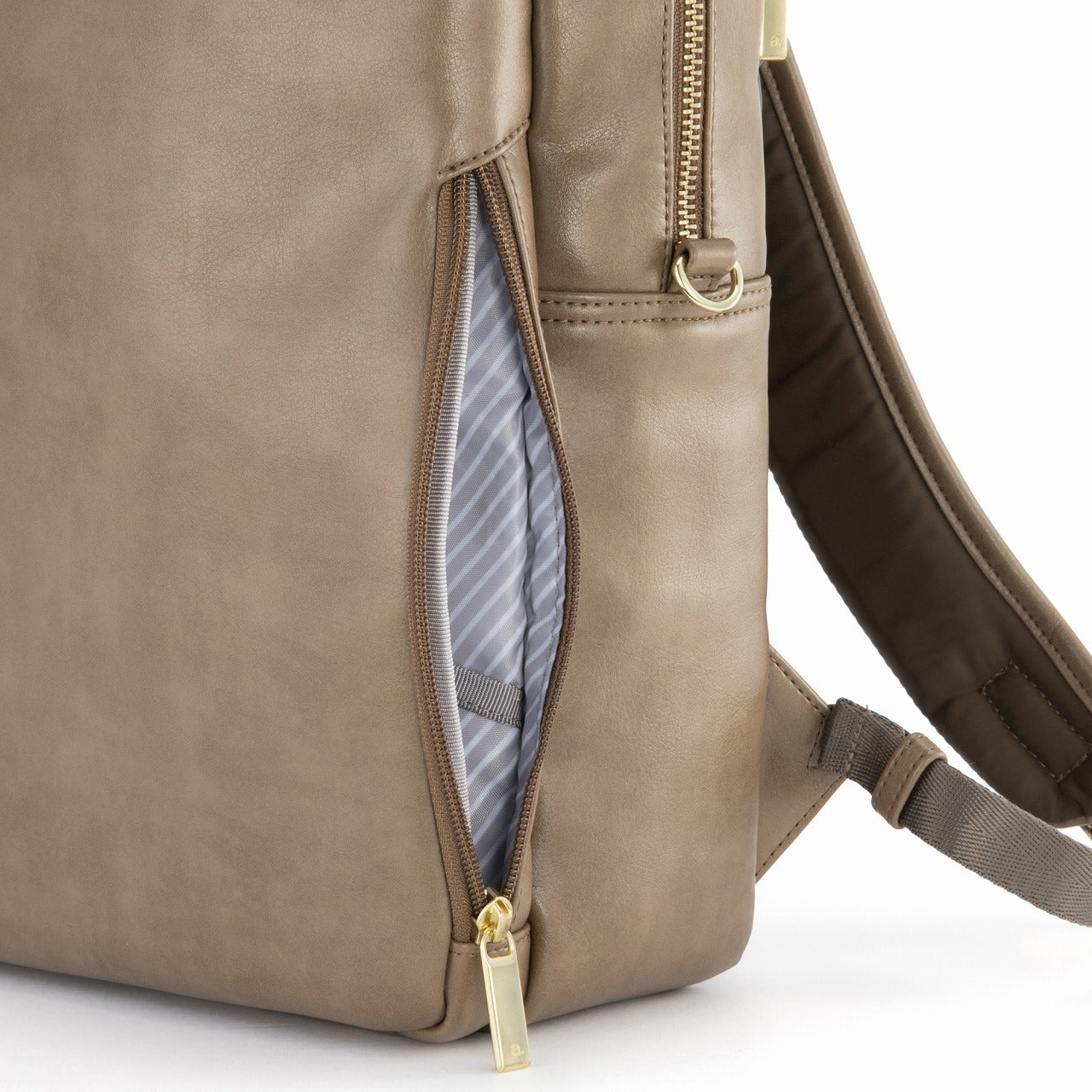 FITEMME CLASS Backpack Medium - ACE Global Online Store