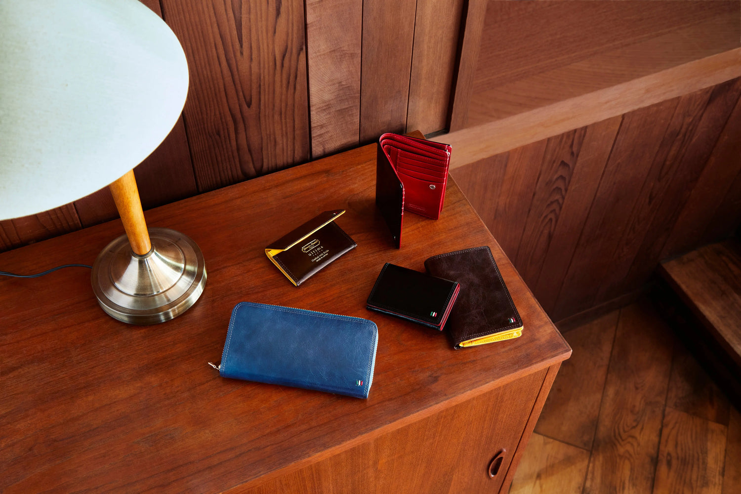 Small Leather Goods ACE Global Online Store