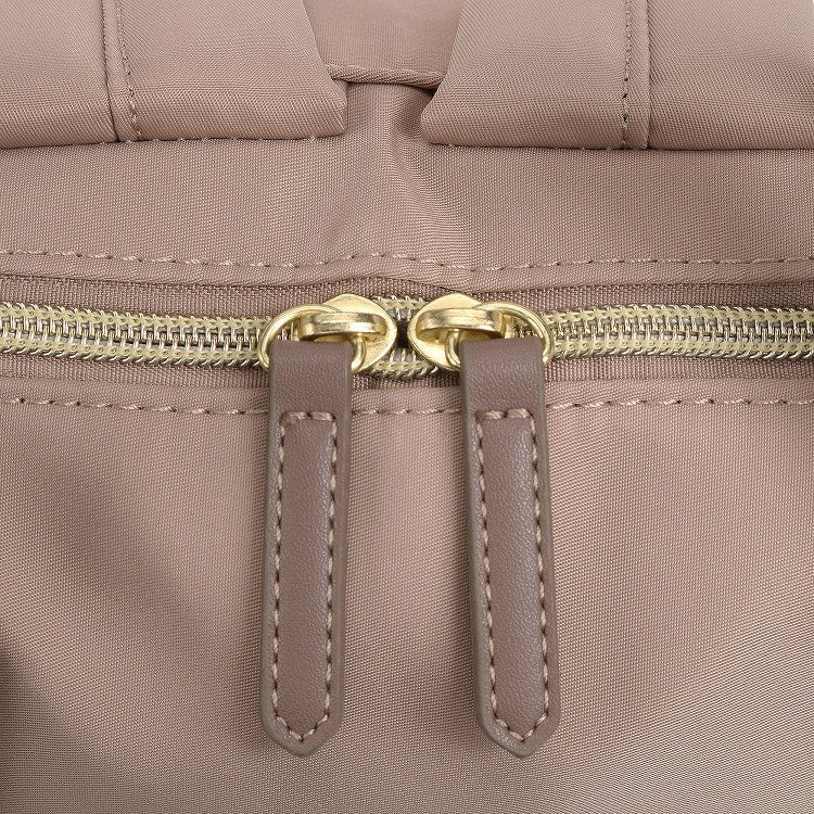 ESENCIA Backpack