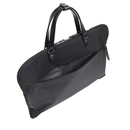 ace. Garment Bag