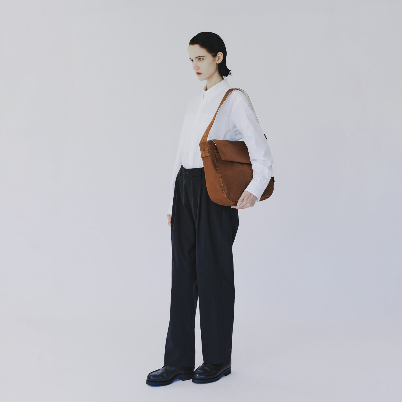 CITY PLUS NEWSPAPER Crossbody Medium