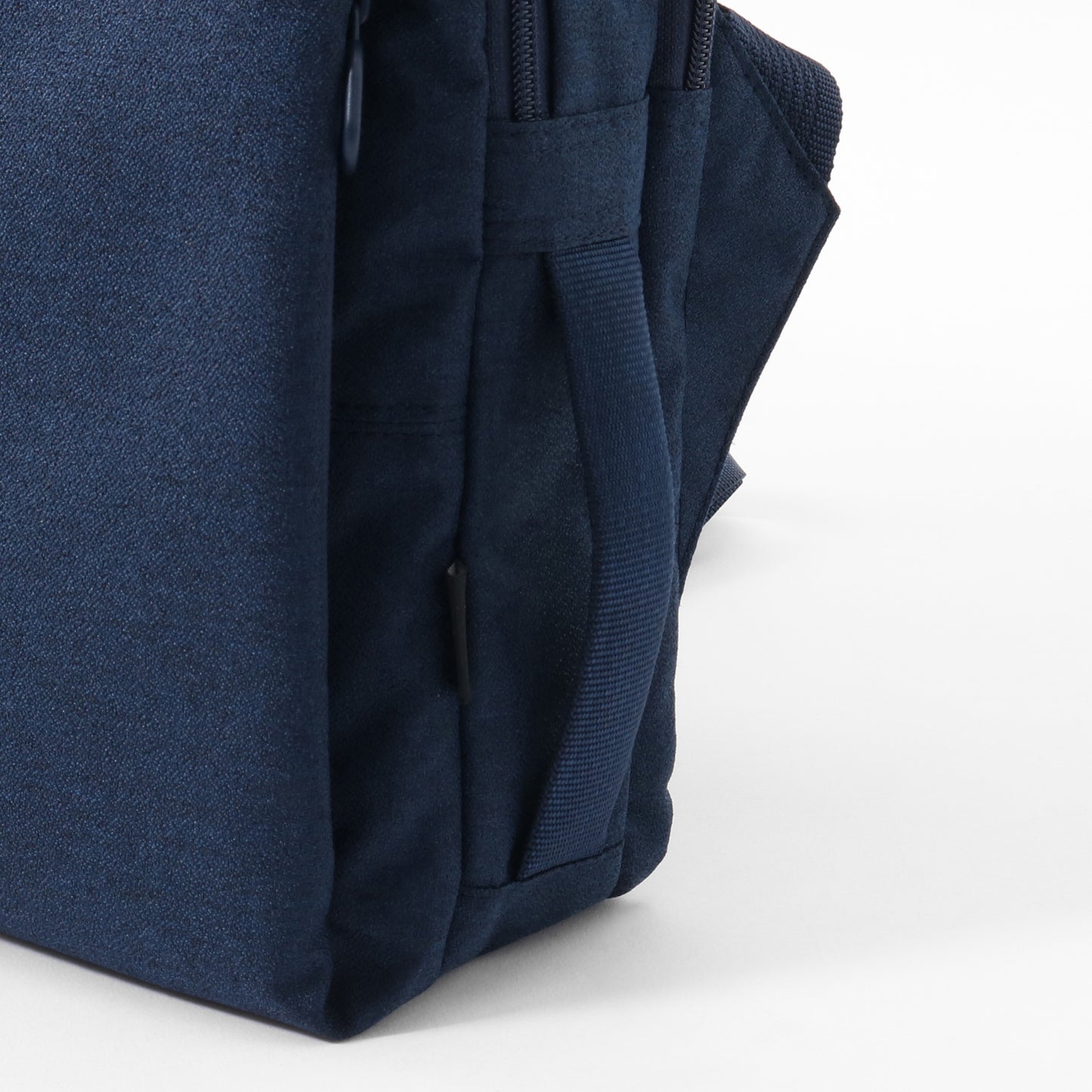 HANSREE-SD Crossbody Medium