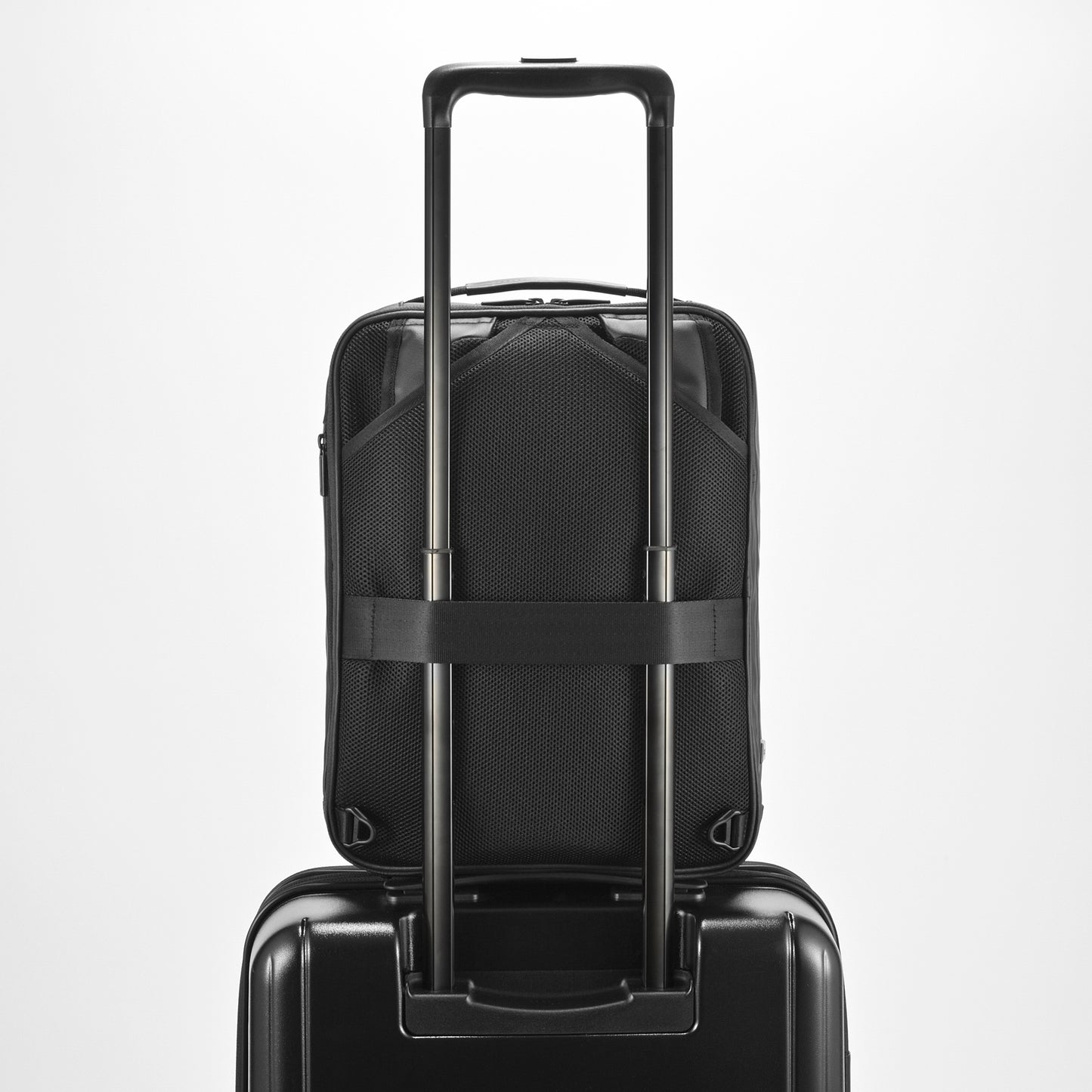 GADGETABLE VIRTECT Backpack Small