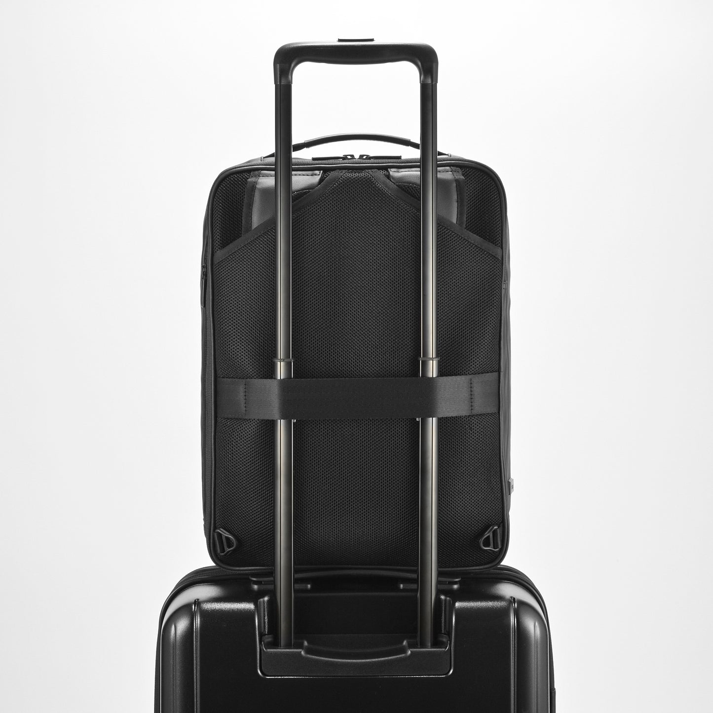 GADGETABLE VIRTECT Backpack Medium