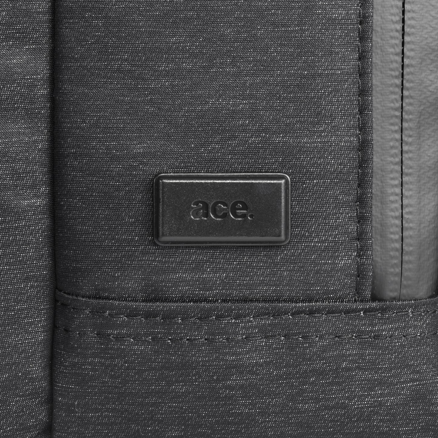 GADGETABLE HEATHER 2 Backpack Expandable Large