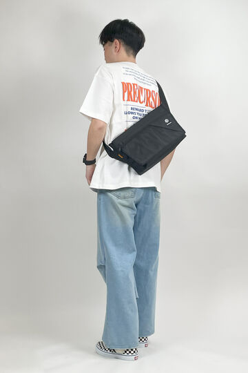 HYPHENORM | Medium Messenger Bag | 60153,, small image number 10