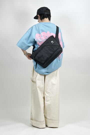 HYPHENORM | Medium Messenger Bag | 60153,, small image number 13