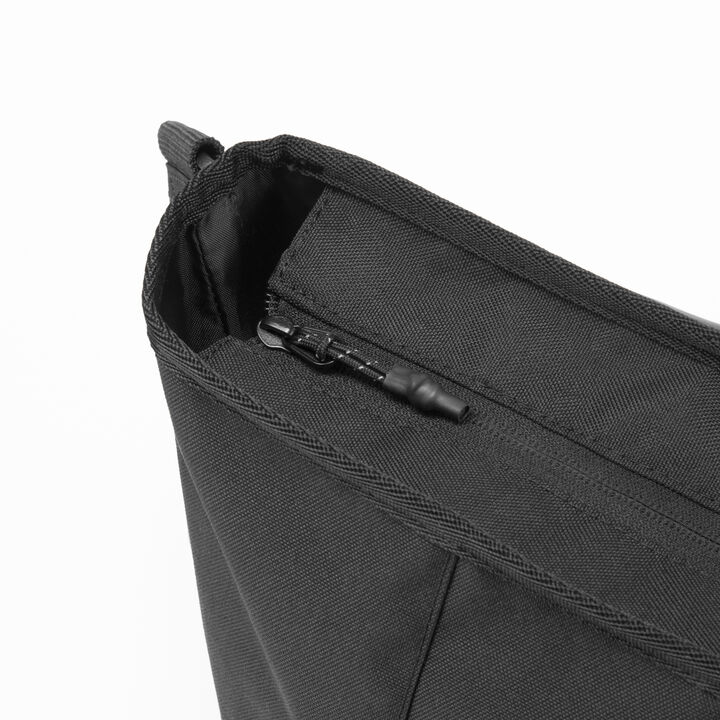 HYPHENORM | Large Messenger Bag | 60154,, medium image number 7